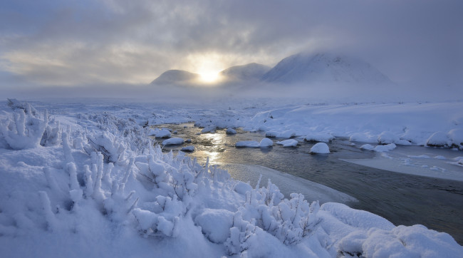 Обои картинки фото природа, зима, горы, снег, река, утро