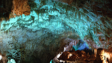 Картинка природа другое пещера сталактиты сосульки сталагмиты