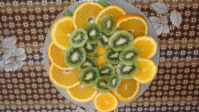Обои картинки фото еда, фрукты,  ягоды, киви, апельсин