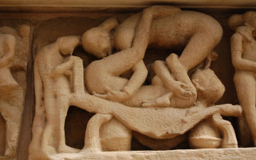 Картинка erotic tremple art разное рельефы статуи музейные экспонаты