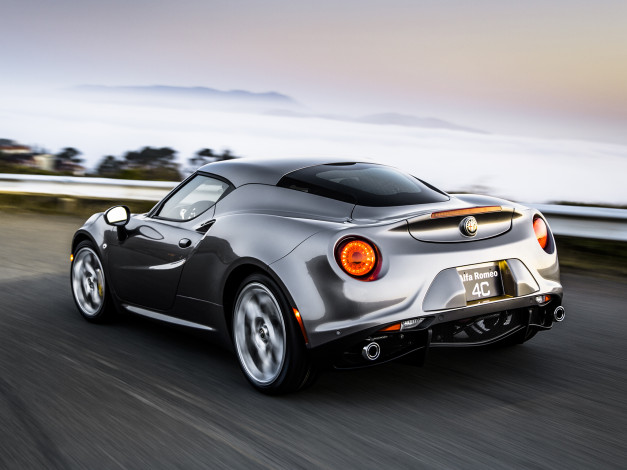 Обои картинки фото автомобили, alfa romeo, 2015г, alfa, romeo, 4c, us-spec, 960, темный