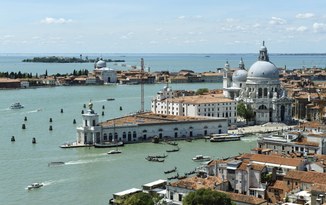 Обои картинки фото города, венеция , италия, собор, гондолы