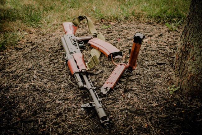 Обои картинки фото оружие, автоматы, ак-74, автомат, калашникова, штык, нож