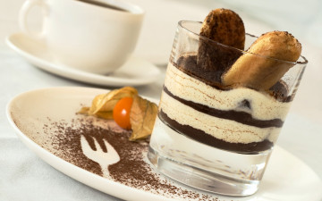 Картинка еда мороженое +десерты десерт chocolate glass кофе delicious какао тирамису tiramisu italian sweet dessert печенье крем сладкое