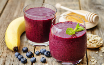 Картинка еда напитки +коктейль черника банан ягоды фрукты коктейль смузи fresh fruit smoothie berries