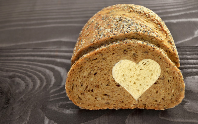 Обои картинки фото еда, хлеб,  выпечка, love, любовь, sweet, romantic, выпечка, сердце