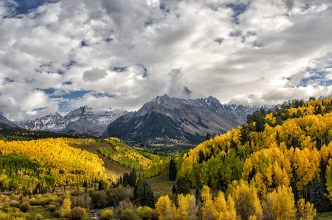 Обои картинки фото colorado, природа, горы, лес, облака, осень, колорадо