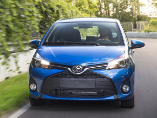 Картинка автомобили toyota us-spec 5-door se yaris 2015г синий