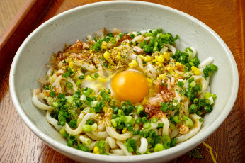 Картинка еда Яичные+блюда яйцо зелень макароны
