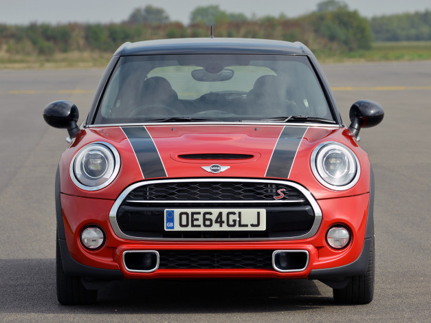 Обои картинки фото автомобили, mini, красный, 2014г, f56, uk-spec, 5-door, cooper, s