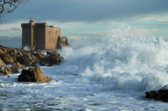 Картинка природа побережье замок море стихия камни