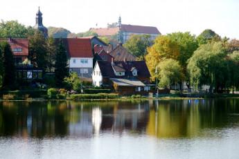 обоя германия, херцберг, города, улицы, площади, набережные, река, дома