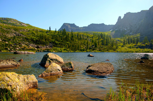 Обои картинки фото ергаки озеро берчикуль, природа, горы, ергаки, озеро, берчикуль, россия, саяны, сибирь