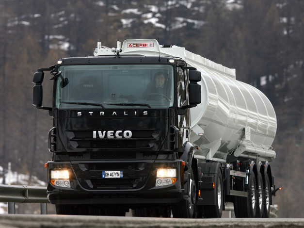 Обои картинки фото автомобили, iveco