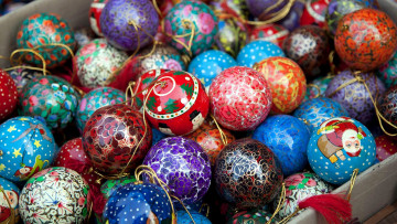 Картинка праздничные шары много шарики