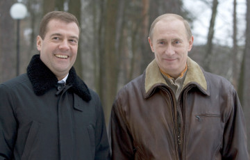 Картинка дмитрий медведев владимир путин мужчины тандем премьер президент