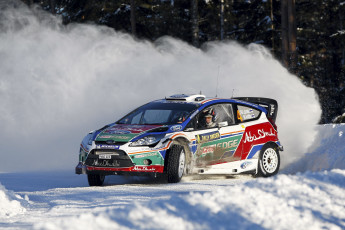 Картинка спорт авторалли ford fiesta world rally car зима снег скорость