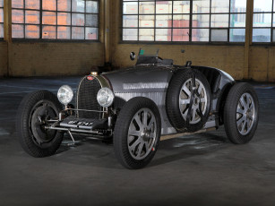 Картинка автомобили bugatti 35b type