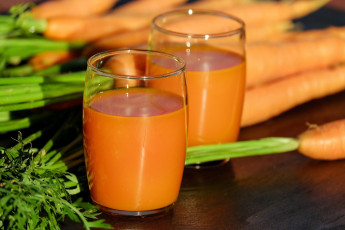 обоя еда, напитки,  сок, морковный, плоды, сок, морковь, стаканы