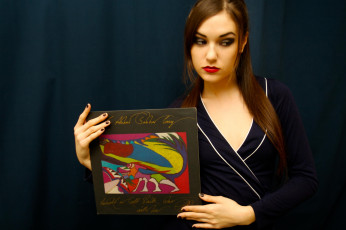 Картинка девушки sasha+grey+ marina+ann+hantzis рыжая альбом блузка