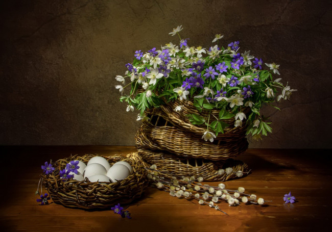 Обои картинки фото еда, яйца, белые, весенние, цветы, ветки, верба