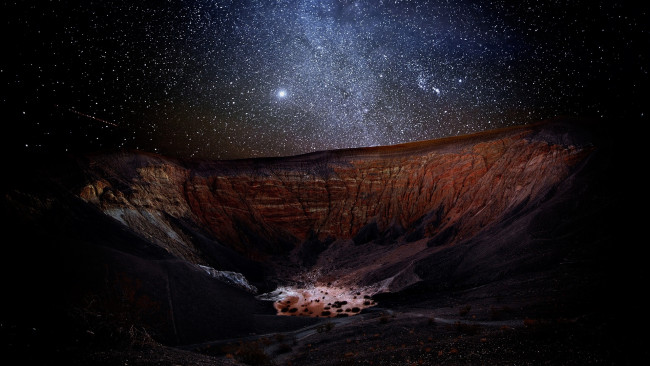 Обои картинки фото природа, горы, ночь, кратер