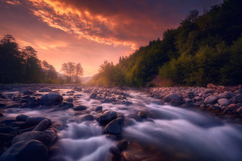 Картинка природа восходы закаты рассвет закат река течение холм небо камни