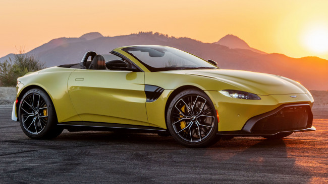 Обои картинки фото aston martin vantage roadster , us,  2021, автомобили, aston martin, aston, martin, vantage, roadster, 2021