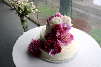 Картинка еда пирожные кексы печенье свадебный торт