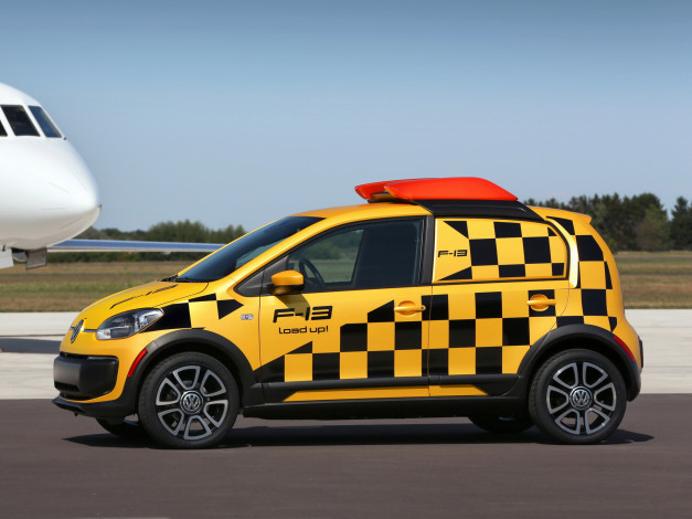 Обои картинки фото автомобили, volkswagen, 2013г, concept, e-load, up, желтый