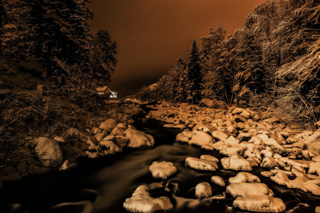 Обои картинки фото природа, зима, лес, ручей, ночь, снег