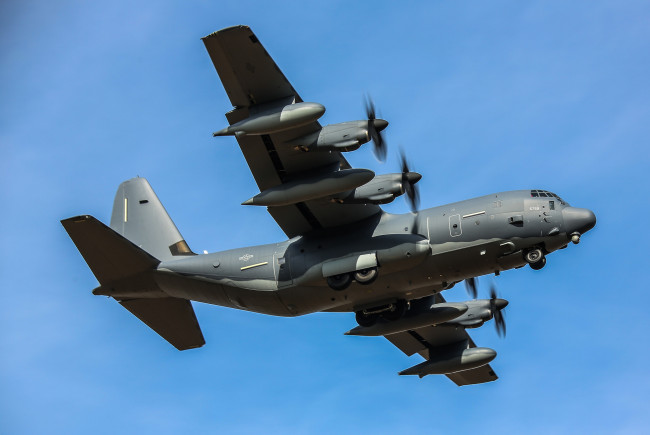 Обои картинки фото c-130, авиация, военно-транспортные самолёты, полет, транспорт, тяжелый