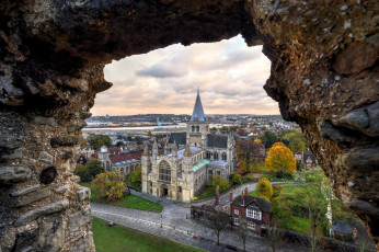 Картинка rochester+cathedral города -+католические+соборы +костелы +аббатства храм