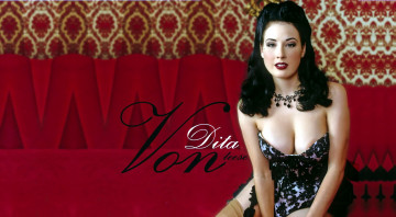 Картинка девушки dita+von+teese брюнетка ожерелье боди чулки