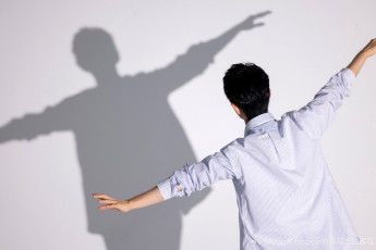 Картинка мужчины xiao+zhan актер рубашка тень