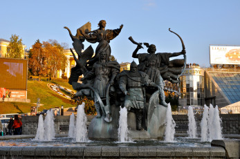 Картинка города киев украина памятник фонтан крещатик