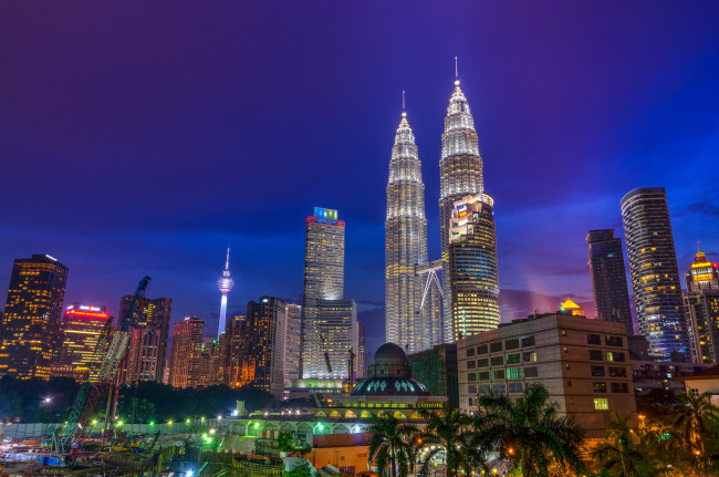 Обои картинки фото города, куала-лумпур , малайзия, башни, панорама