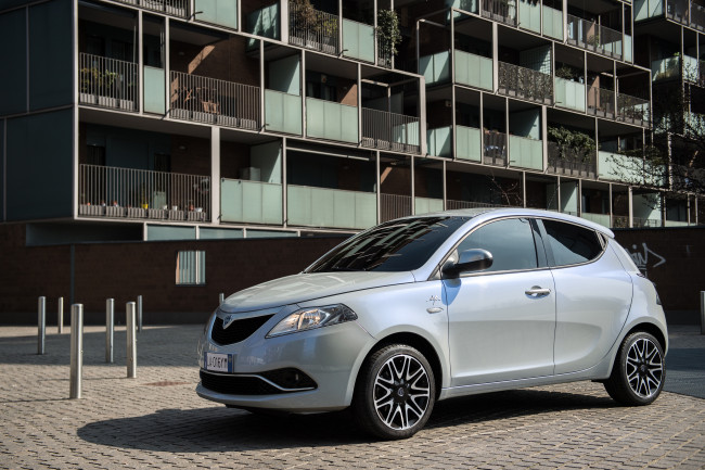 Обои картинки фото автомобили, lancia, 846, mya, 2016г, ypsilon