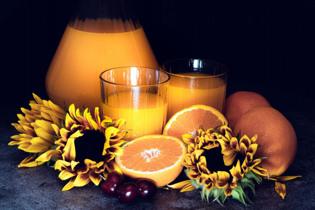 Обои картинки фото еда, напитки,  сок, апельсиновый, сок, апельсины