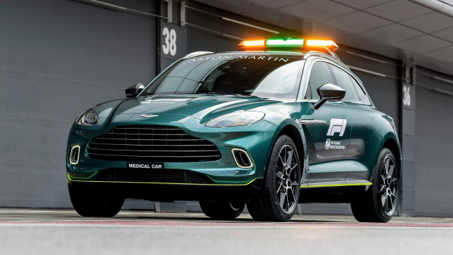 Обои картинки фото aston martin dbx f1, автомобили, aston martin, зеленый