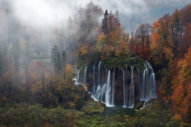 Обои картинки фото национальный парк plitvice lakes, природа, водопады, национальный, парк, плитвицкие, озера, осенний, пейзаж, хорватия