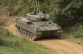 Картинка техника военная+техника танк дорога лес