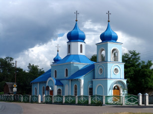 обоя города, - православные церкви,  монастыри, весна, религия, синий, церковь, кафедральный, собор, часовня, место, поклонения, вера, шпиль, монастырь, молдова