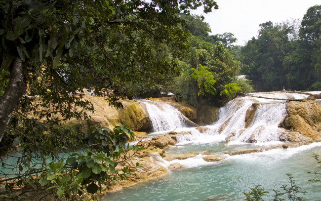 Обои картинки фото cascadas, de, agua, azul, mexica, природа, водопады, водопад, река, лес