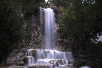 Картинка природа водопады лес скалы обрыв река водопад