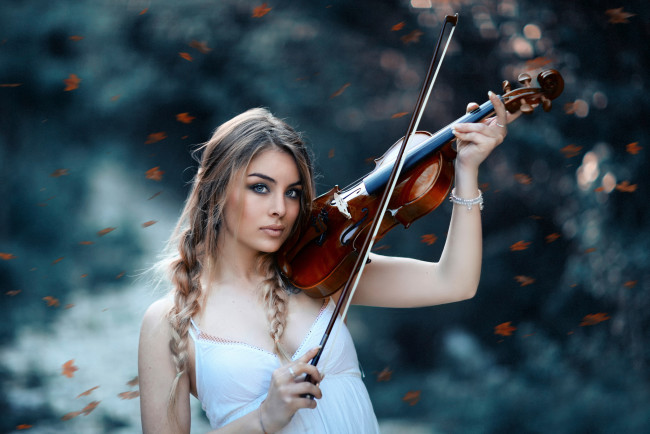 Обои картинки фото музыка, - другое, скрипка, девушка, the, autumn, symphony, alessandro, di, cicco