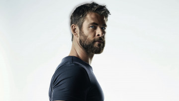 Картинка мужчины chris+hemsworth актер лицо борода футболка