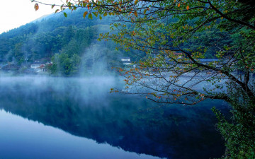 Картинка природа реки озера река лес туман дома