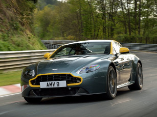 Картинка автомобили aston+martin vantage v8 зеленый 2014г aston martin uk-spec n430