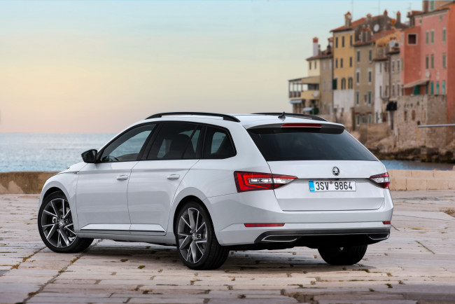 Обои картинки фото автомобили, skoda, 2015г, sportline, combi, superb